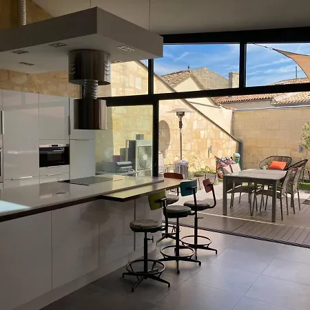 Appartement Loft Avec Spa Libourne Exterior photo