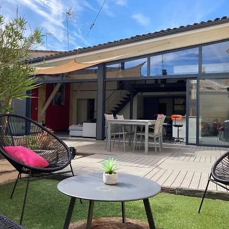 Appartement Loft Avec Spa Libourne Exterior photo